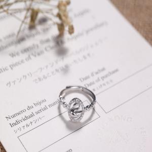 Серебряное кольцо