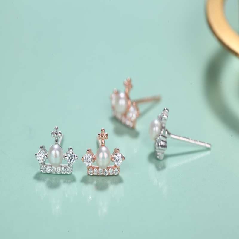 серебряная серьга