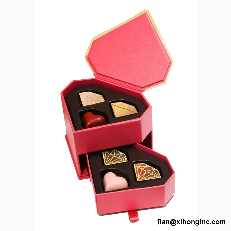 Новый дизайн роскошный в форме сердца на заказ печатные шоколадные картонные коробки