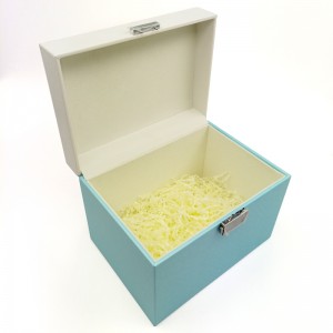 Подарочная коробка изготовленного на заказ логоса прямоугольная бумажная с замком и ключом