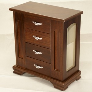 Классическая шкатулка