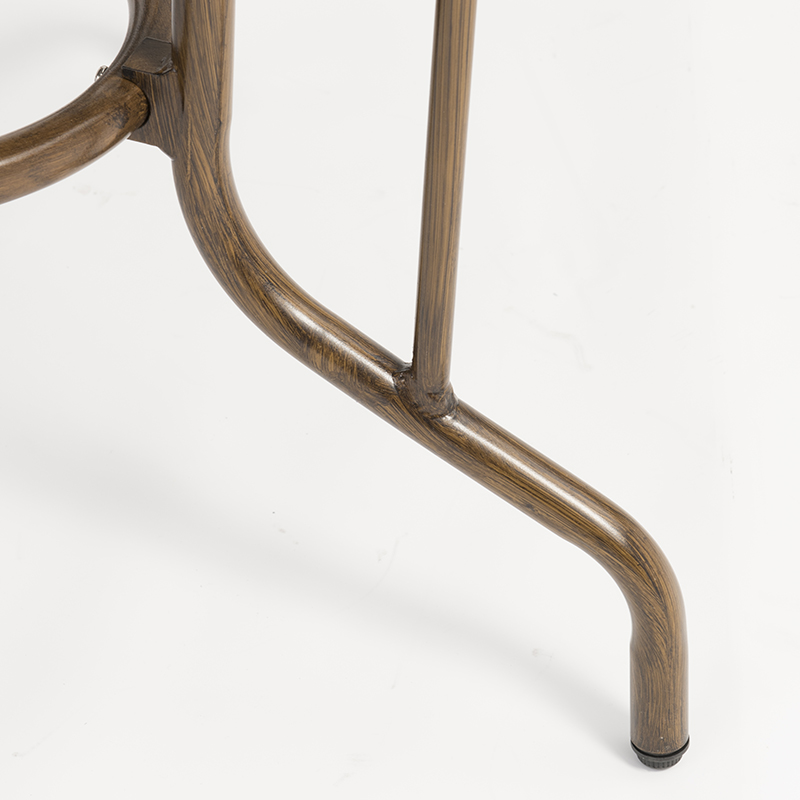 комплект мебели из круглого стола из алюминиевого ротанга с имитацией бамбука и закаленного стекла