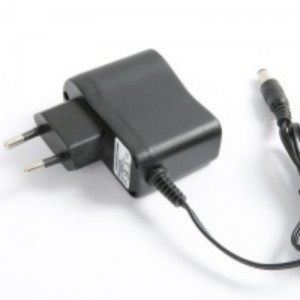 NIMH Зарядное устройство для аккумуляторов NIMH / NICD 3,6 В ~ 12 В