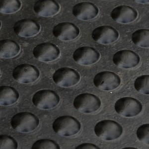 Водостойкий резиновый коврик с дренажным отверстием для ресторана