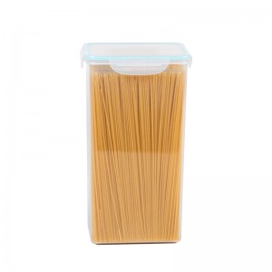 Прозрачный пластиковый контейнер для хранения продуктов объемом 2,6 л с герметичной крышкой