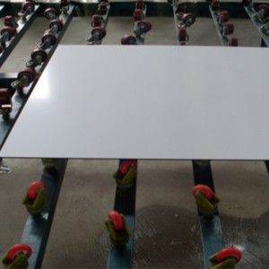 СЕРЕБРЯНОЕ ЗЕРКАЛО С БЕЗОПАСНОЙ ПЛЕНКОЙ