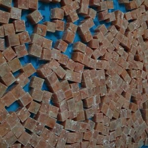 Замороженный розовый лосось куб