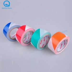 Желтая / черная, белая / черная предупреждающая лента; синяя / белая, зеленая / белая, оранжевая / белая баррикада; Красная / Белая, Кр...