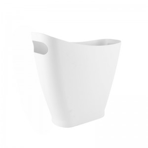 Литье пластмасс под мусор