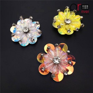 Красотка с блестками