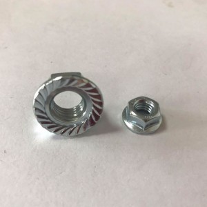 фланцевая гайка