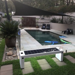 Солнечная городская скамья для наружного использования