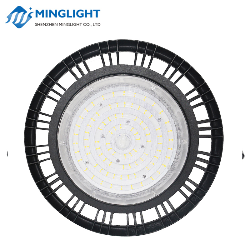 Светодиодный фонарь высокого освещения HBX 200 Вт