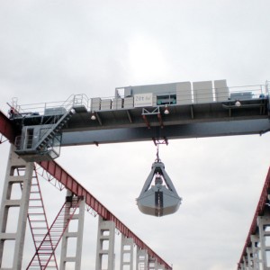 Двухбалочный мостовой кран с грейфером