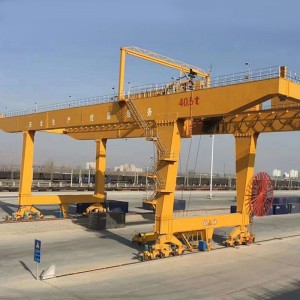 U-образный двухбалочный портальный кран