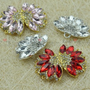 Цена от производителя Модная одежда Rhinestone Button 7