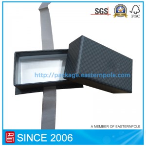 Черная роскошная упаковочная коробка с основой и лентой