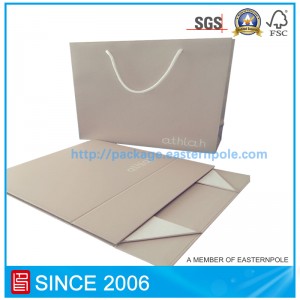 Сложите коробку и бумажный пакет для детской одежды