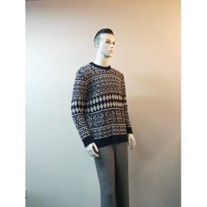 СВИТЕР НА ФЛОТЕ