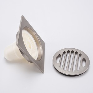 Унитаз из латуни с нишевой душевой решеткой