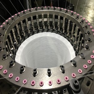 Компьютеризированная высокоскоростная текстильная машина малого диаметра