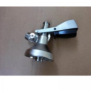 бочкообразный соединитель с выпускным клапаном