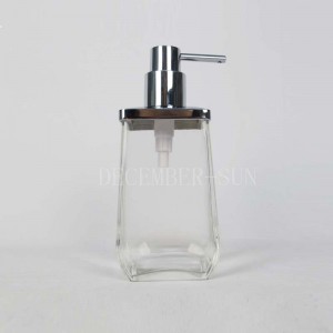 Наборы аксессуаров для ванной из прозрачного стекла