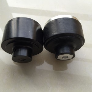 Мощный насос с магнитной муфтой Мощный насос с магнитной муфтой