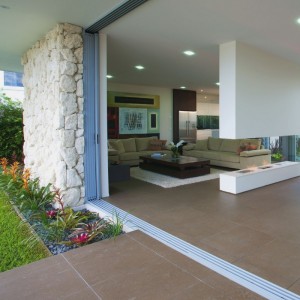 РАЗДВИЖНЫЕ ДВЕРИ