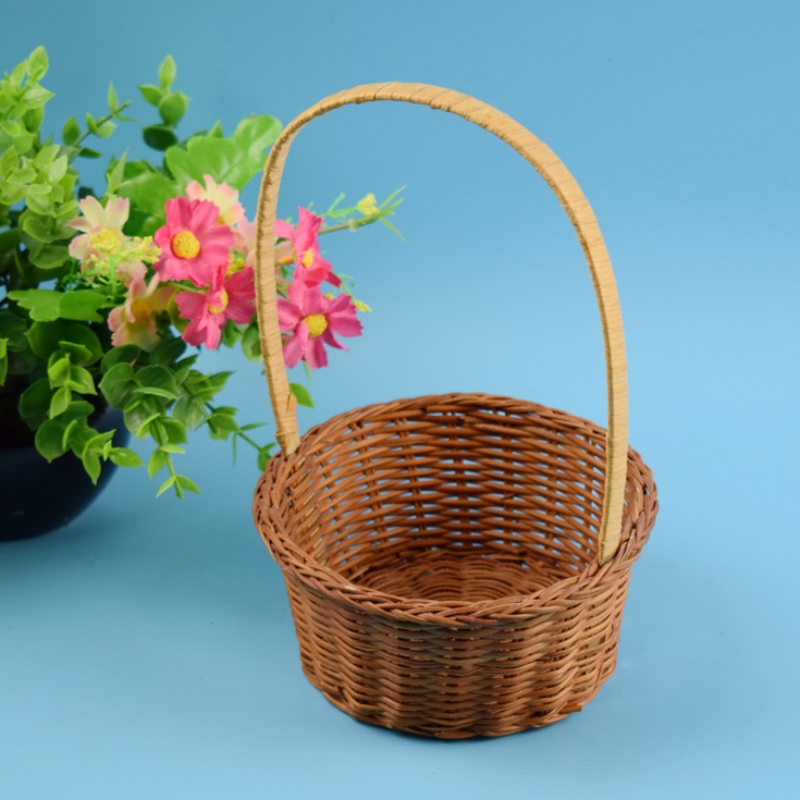 плетеная корзина