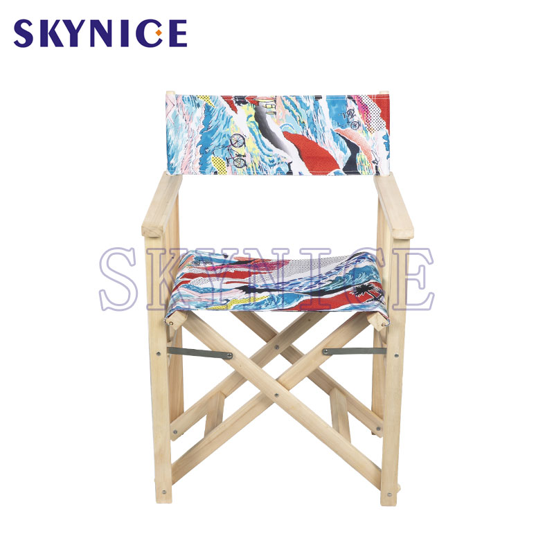 деревянный раскладной пляжный стул