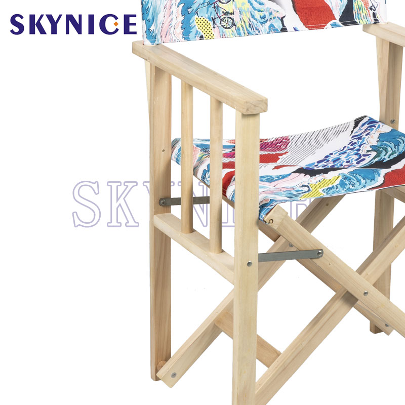 деревянный раскладной пляжный стул