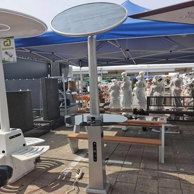 Популярная умная солнечная приведенная в действие напольная мебель улицы для поручать мобильного телефона