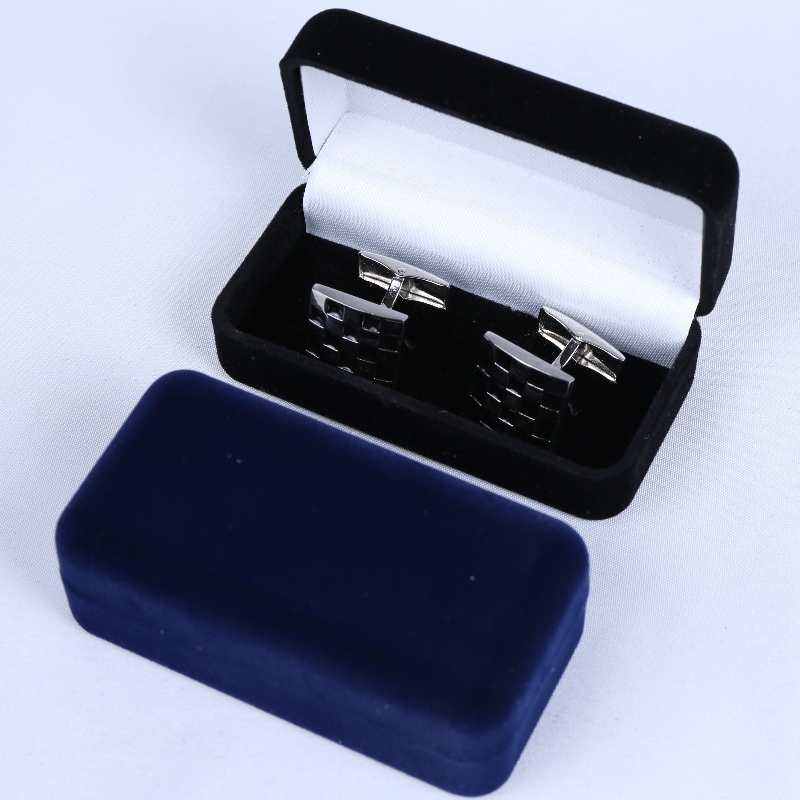 Пункт D-68S Бархатная коробка круглой формы для запонок, зажима для галстука, значка и т. Д. Мм. 75 * 38 * 28, весит около 30 г