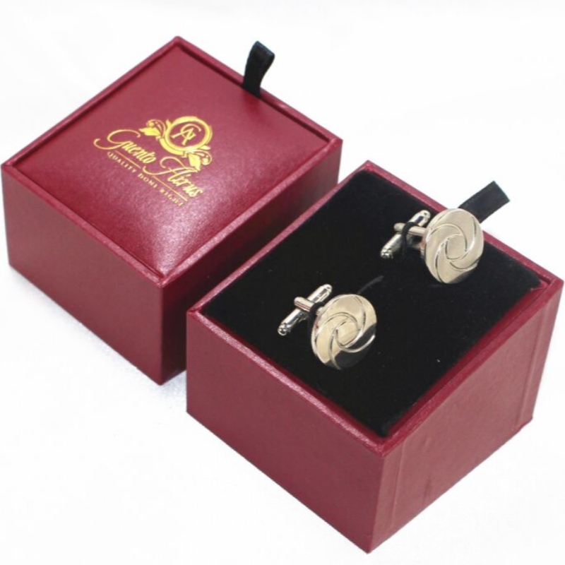 Предмет V-20X квадратный кожаный PU чехол для пары зажимов для галстука или пары запонок и т. Д. Мм. 64 * 64 * 50, весит около 64 г