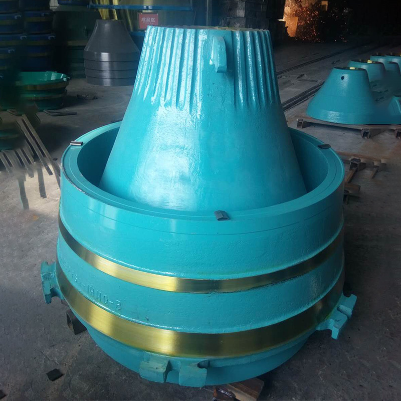 Sandvik CH440 \/ CH430 \/ Metso GP300S Облицовка чаши и мантия Mn18cr2 с деталями Molly, Barmac 9100SE VSI для Fujerah Quarry, ОАЭ.