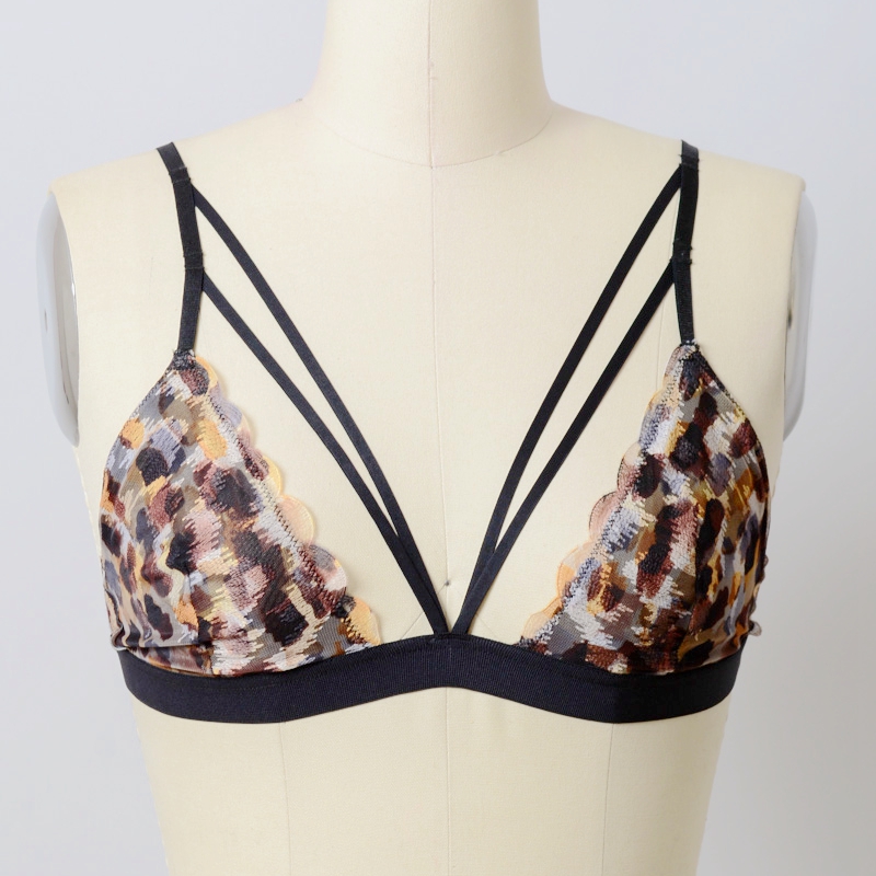 GA-5498 Grace Grace Grace Splash Leopard Strappy Bralette оптом