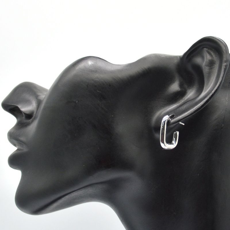 Гипоаллергенные серьги с буквами Женская модель Девушка из нержавеющей стали Без никеля Подарки для подруг, жен, дочерей и сесте...