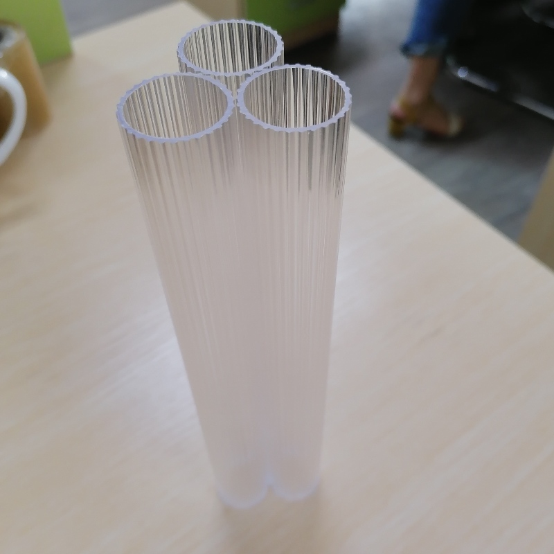 Dual-Color Co-Extreusion Polycarbonate Atmbachade Прозрачный светодиодный осветительный осветительный охват Профили