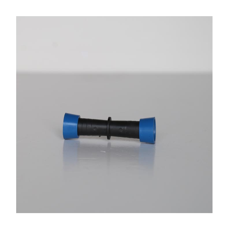 Вставное соединение для капельной трубы из полиэтилена