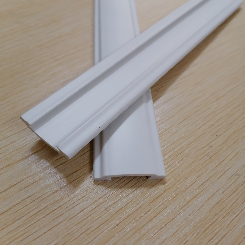 высококачественная огнестойкая экструзия профиля канала u из ПВХ для оконной занавески