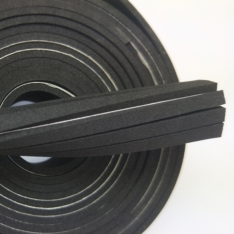 Завод поставляет черную пену EPDM, огнестойкую клеящую пену, амортизирующую и герметизирующую пену можно высекать.