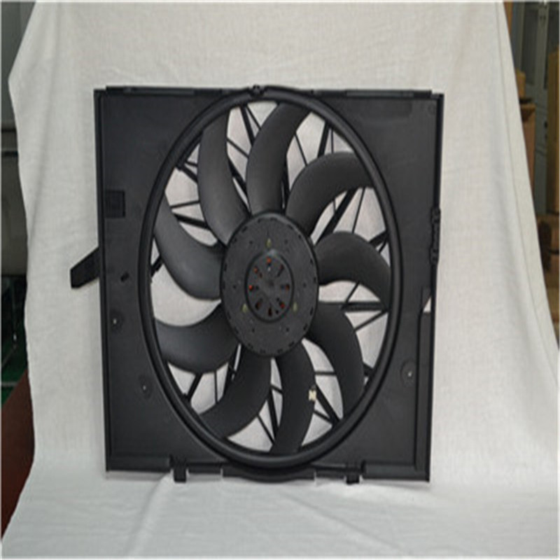 Вентилятор радиатора для BMW E60 OEM # 17427543282