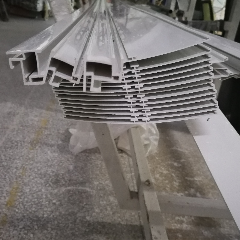 Почему нестандартные или стандартные трубы из ПВХ широко используются в самых разных отраслях промышленности?