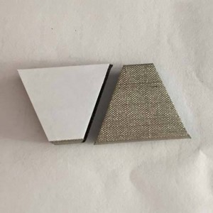 Огнестойкая токопроводящая пена Антистатическая токопроводящая тканевая лента Экранирующий материал токопроводящая ткань