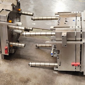 Глянцевые самые продаваемые товары Китайские производители автомобильные пылесосы Пластиковые формы