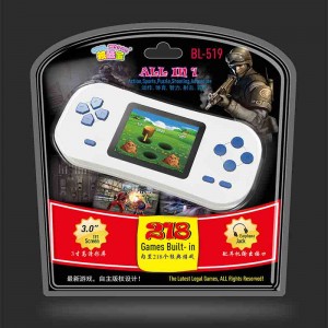 8Bit BL - 519 2.5 игра на ладони