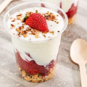 Биоразлагаемый компостируемый PLA Прозрачная пластиковая чашка с крышкой