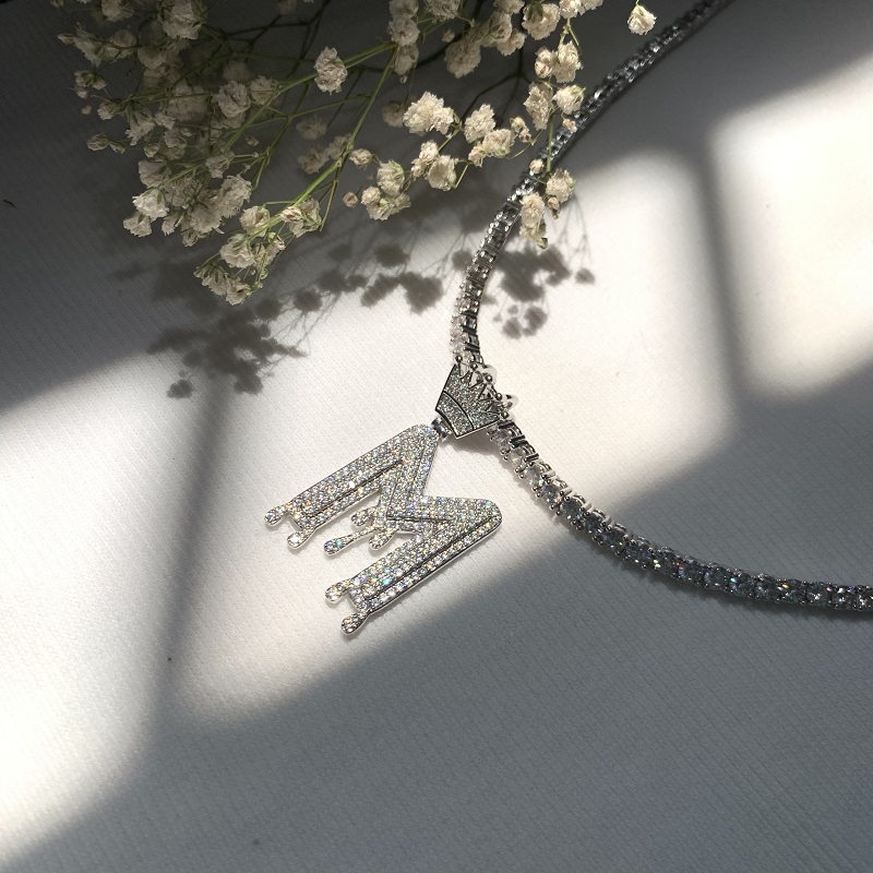 Подвески недавно разработанные буквы Inlaid с кулонкой Zircon ювелирные изделия