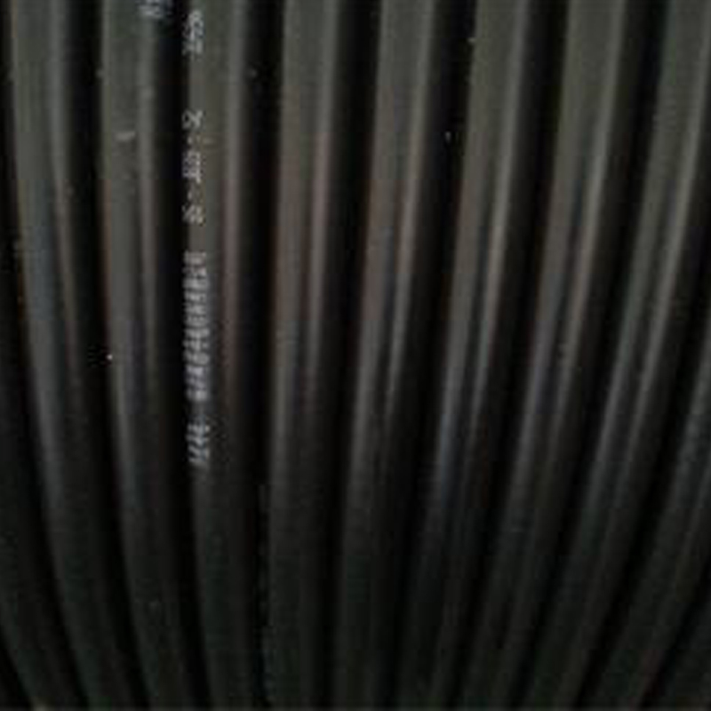 Защитное устройство против помех переменного тока